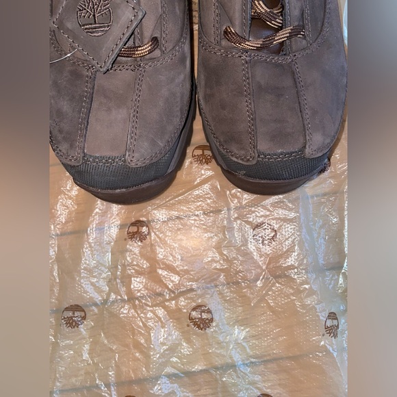 BRAND NEW Timberland Brown boots